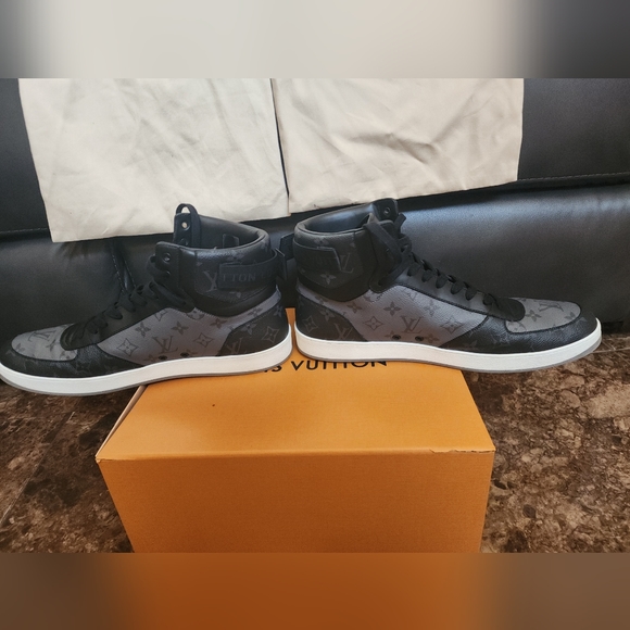 Louis Vuitton, Shoes, Louie Vuitton Rivoli Sneakers 3